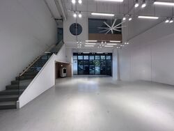 REVV (D22), Factory #516240751